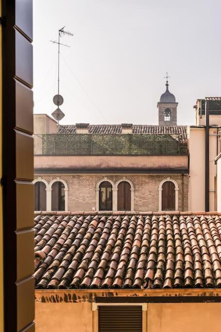 Enjoy Home - Studio Vicino Al Teatro Verdi 帕多瓦 外观 照片